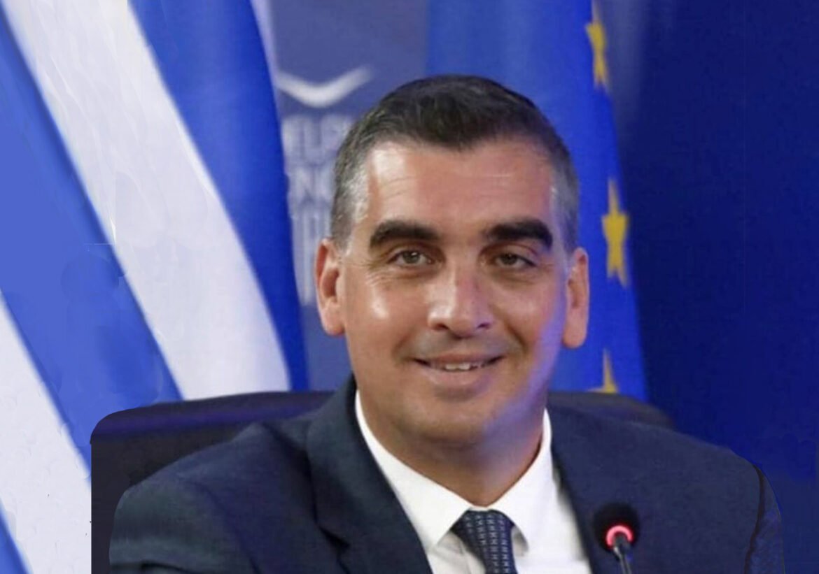 Συνελήφθη 45χρονος για εξύβριση και συκοφαντική δυσφήμηση μέσω διαδικτύου του δημάρχου Ελληνικού –