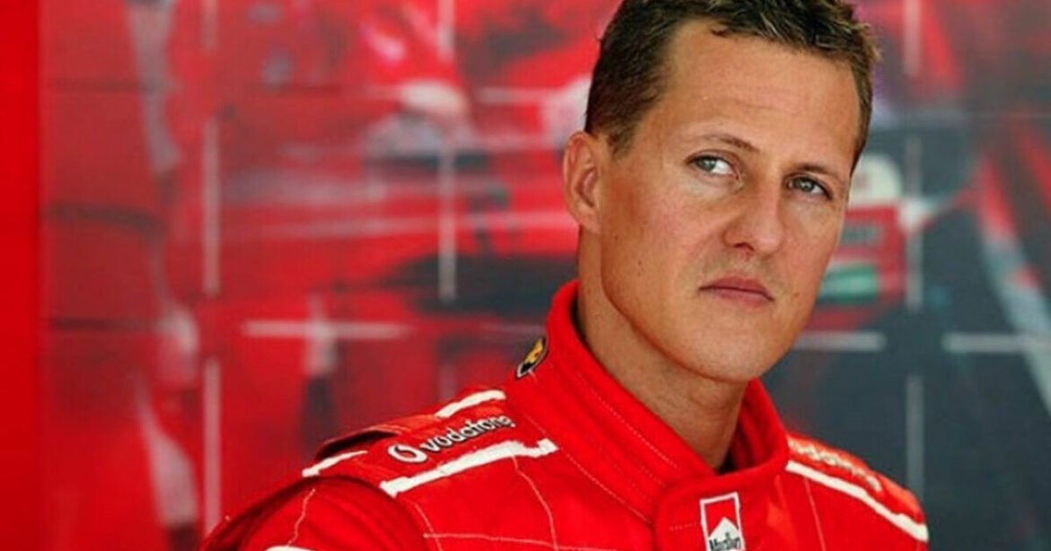 Daily Mail: Ο Σουμάχερ δεν είναι πλέον κλινήρης, μετακινείται με αμαξίδιο – Tα τελευταία νέα για την υγεία του