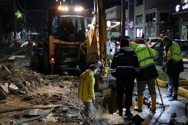 Μελίσσια: Αποκαταστάθηκε η κυκλοφορία στη Λεωφόρο Δημοκρατίας μετά την καθίζηση του οδοστρώματος