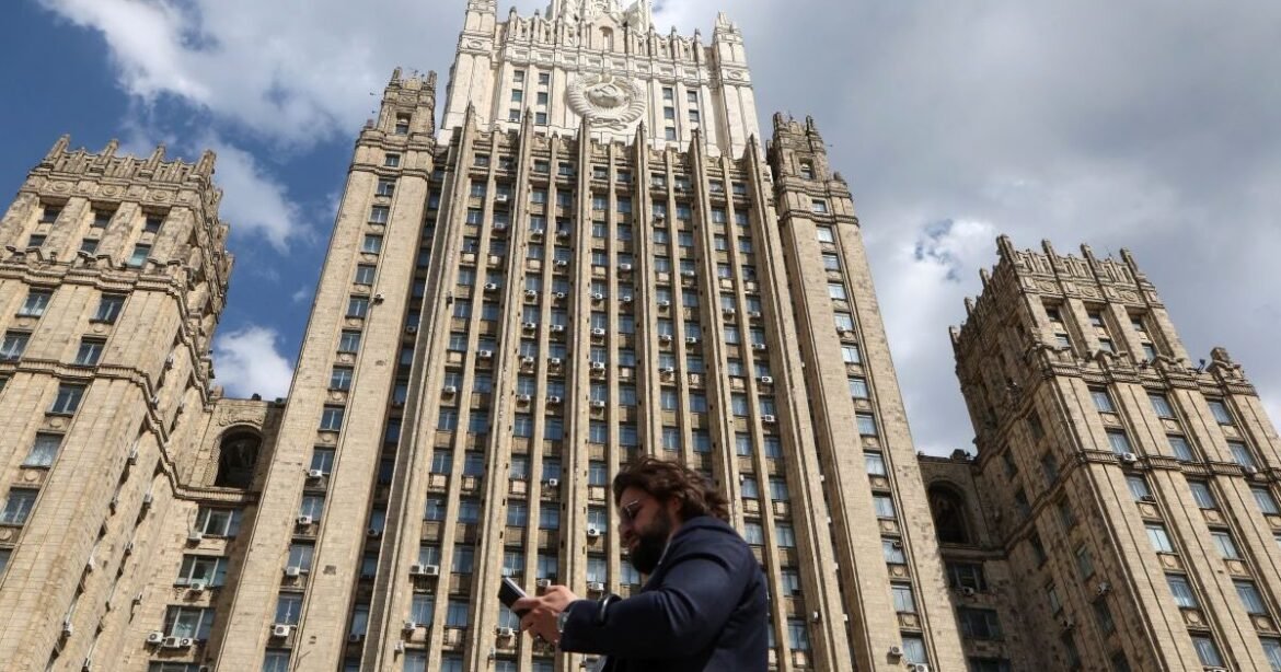 Η Ρωσία ανακοίνωσε πόσες δυτικές χώρες πολεμούν εναντίον της στην Ουκρανία