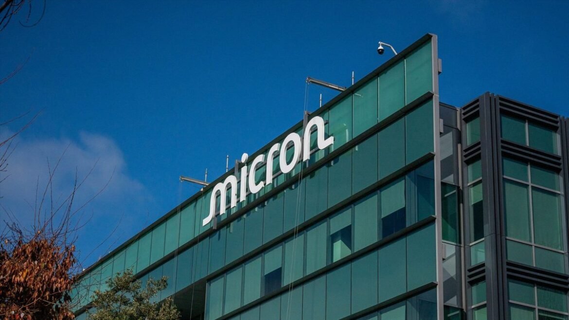 Micron: Επενδύσεις-μαμούθ 24 δισ. στη Σιγκαπούρη για να «σώσει» την παγκόσμια αγορά μνήμης