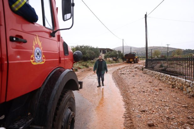 Άνδρας έπεσε μέσα αρδευτικό κανάλι στη Λάρισα