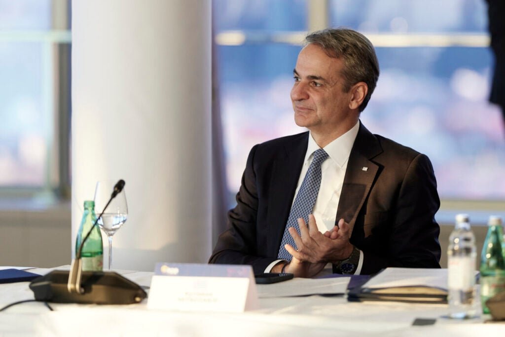 Μητσοτάκης: Η σκέψη όλων στις ζωές που χάθηκαν