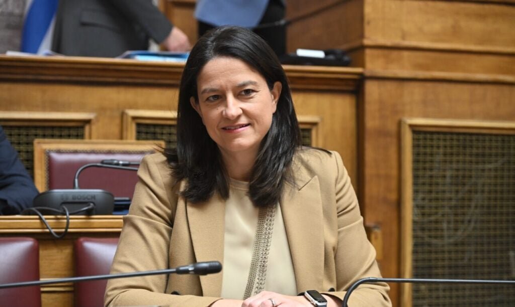 Κεραμέως: Ιστορική συμφωνία για ενίσχυση των Συλλογικών Συμβάσεων Εργασίας