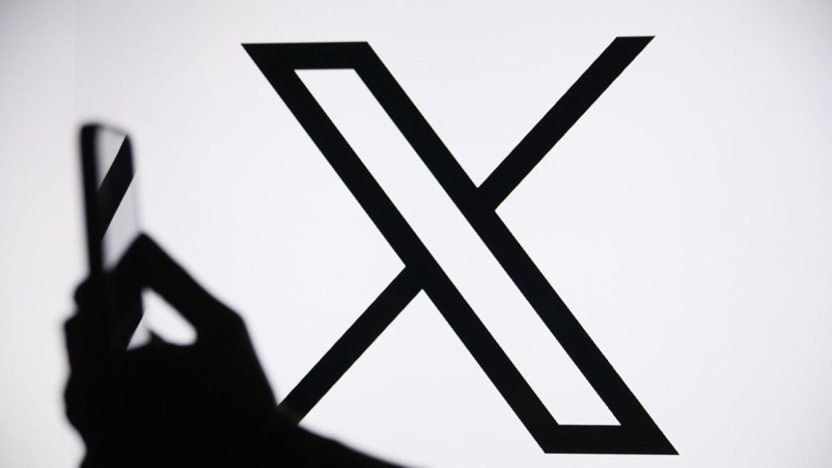 Έφοδος της αστυνομίας στα γραφεία του X στο Παρίσι: Στο στόχαστρο Elon Musk και Linda Yaccarino