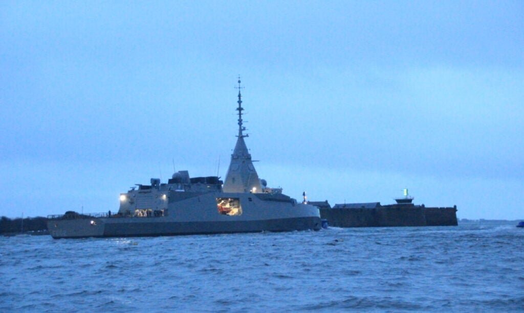 Οι πρώτες θαλάσσιες δοκιμές της δεύτερης φρεγάτας Belharra «Νέαρχος»