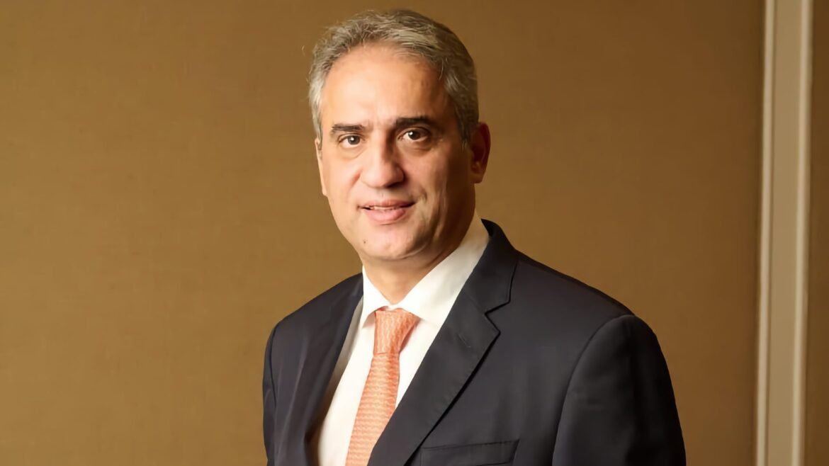 Υπόθεση Παναγόπουλου: «Η εταιρεία μου πήρε συμβάσεις κατόπιν διαδικασία επιλογής» απαντά ο Κύπριος