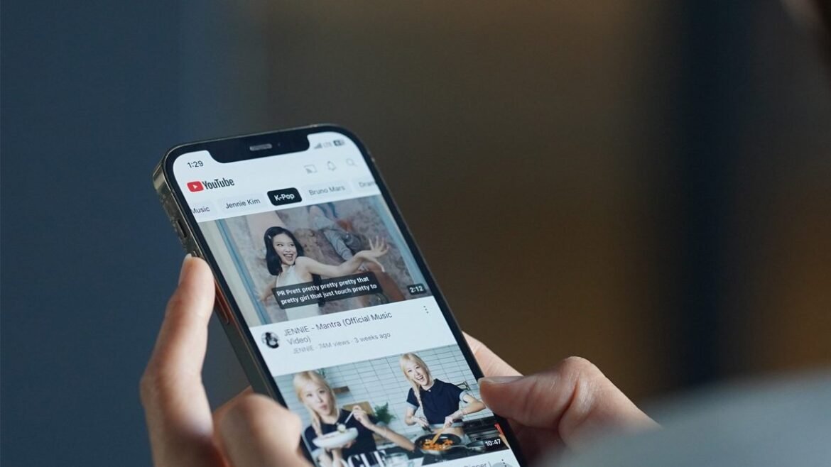 YouTube: Τέλος στη δωρεάν αναπαραγωγή στο παρασκήνιο μέσω browser