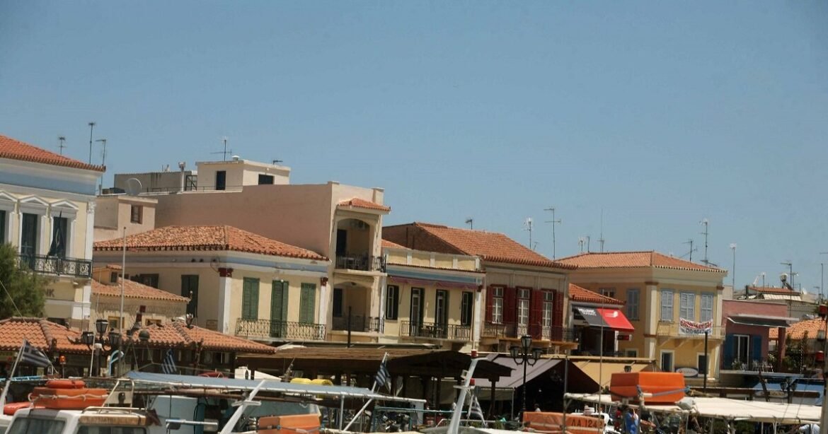 Ο αγωγός της Αίγινας δεν εμπίπτει στην ευθύνη της ΕΥΔΑΠ αλλά θα συνδράμει στη λύση του προβλήματος λέει η εταιρεία 