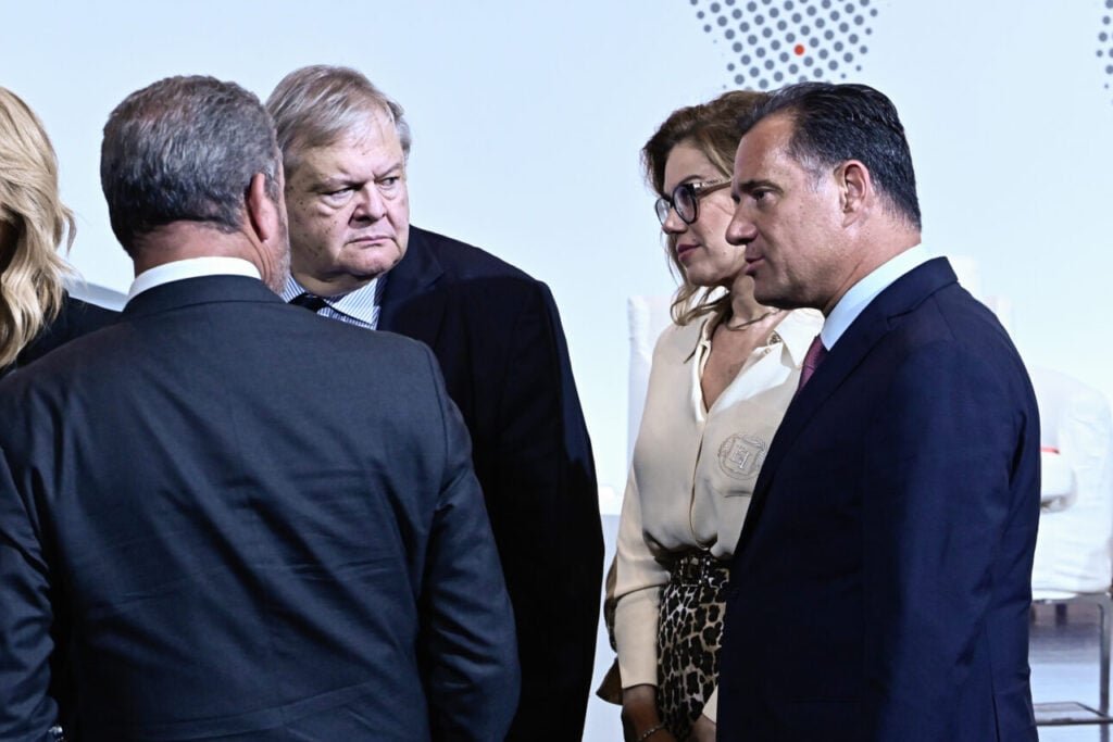 Αδωνις και Μαρινάκης κατά Βενιζέλου: «Εμπνευστή του αμελλητί άντε στον Ανδρουλάκη και πες μας τι θα κάνετε»