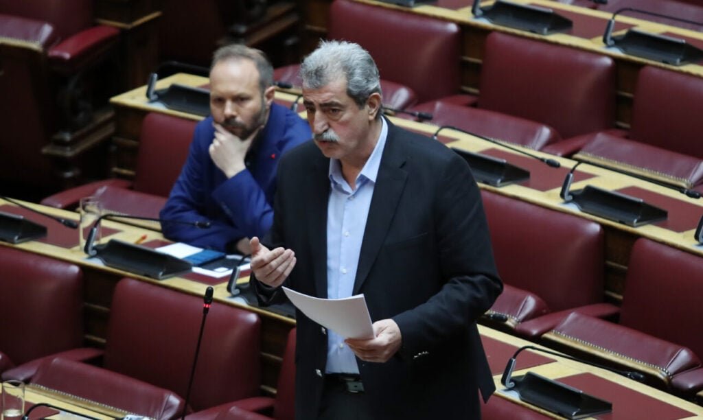 Επίθεση κατά πάντων από τον Πολάκη μετά την άρση ασυλίας του