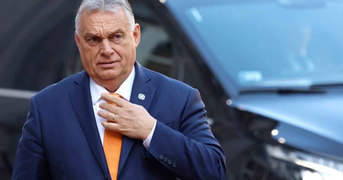 Ο Όρμπαν μπλοκάρει τον δάνειο 90 δισ. ευρώ στην Ουκρανία – Στα όρια της κατάρρευσης το Κίεβο