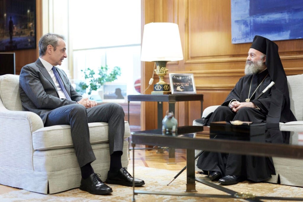 Μητσοτάκης στον Αρχιεπίσκοπο Αυστραλίας: Μεγάλη κατάκτηση η επιστολική ψήφος των αποδήμων – Να ψηφιστεί με αυξημένη πλειοψηφία