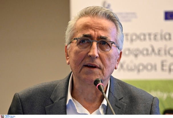 Παναγόπουλος: Δεν αντιδικώ με το ΠΑΣΟΚ, αλλά δεν παραιτούμαι από τη ΓΣΕΕ