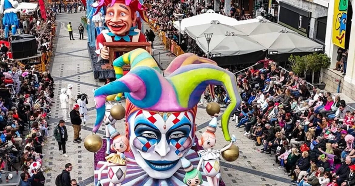 Αποκριάτικες έφοδοι της ΑΑΔΕ για φοροδιαφυγή στα καρναβάλια – Ντυμένοι μασκαράδες οι ελεγκτές