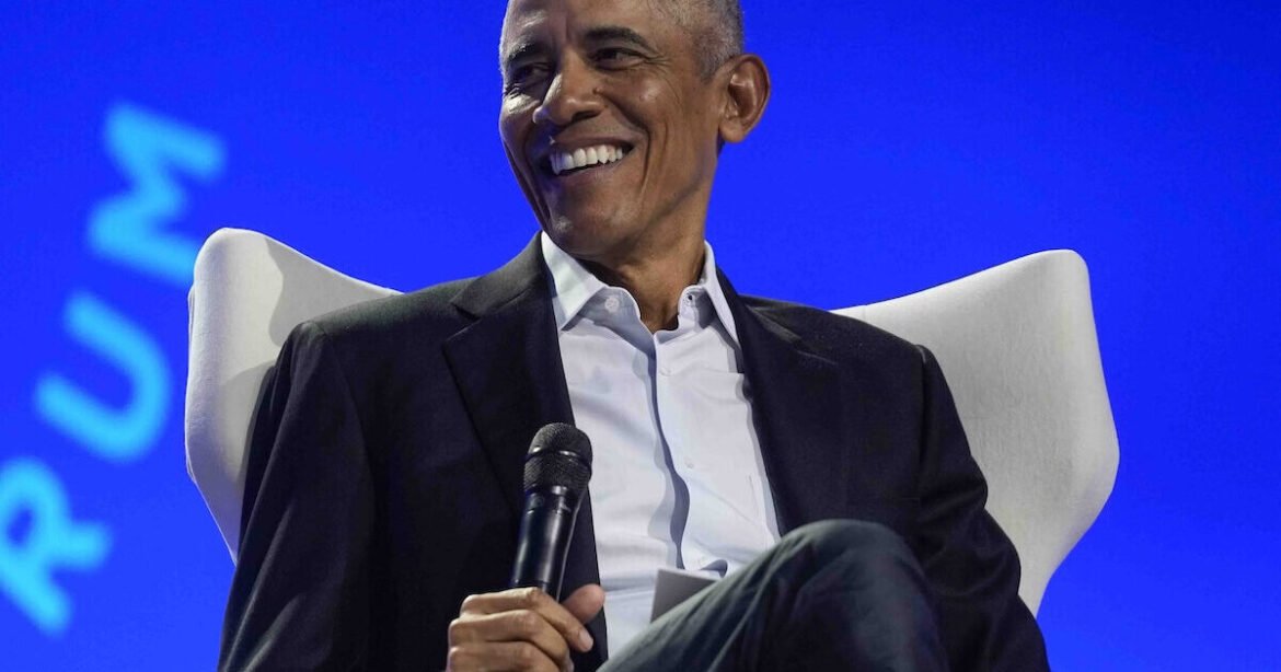 «Κλόουν»: Η απάντηση του Ομπάμα στον Τραμπ για το ρατσιστικό βίντεο εναντίον του και της Μισέλ