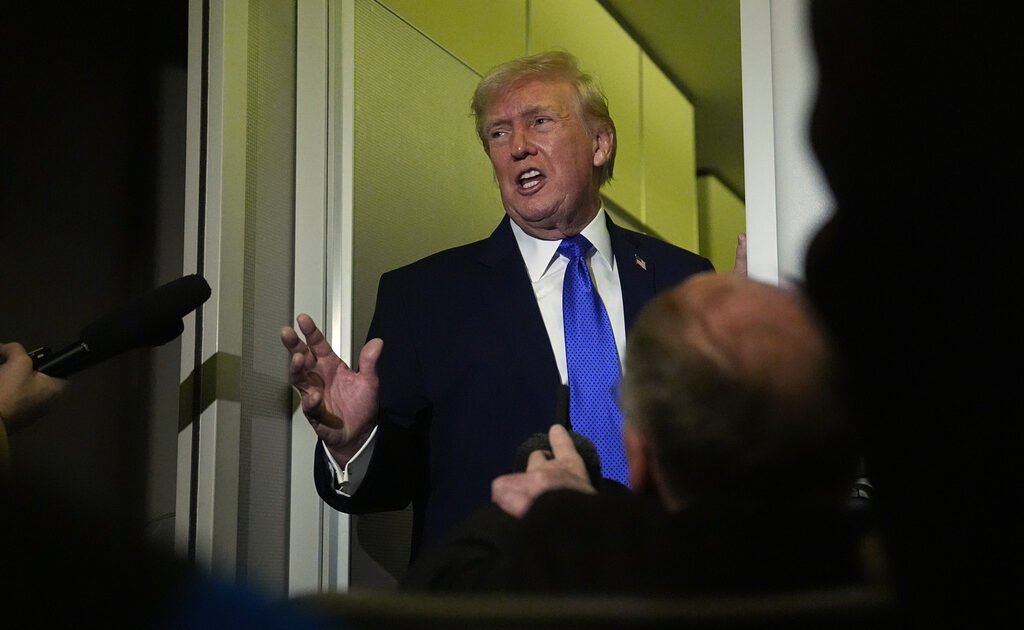 Πιέζει κι άλλο το Ιράν ο Τραμπ: «Δεν θέλει να δει τις συνέπειες αν δεν υπάρξει πυρηνική συμφωνία»