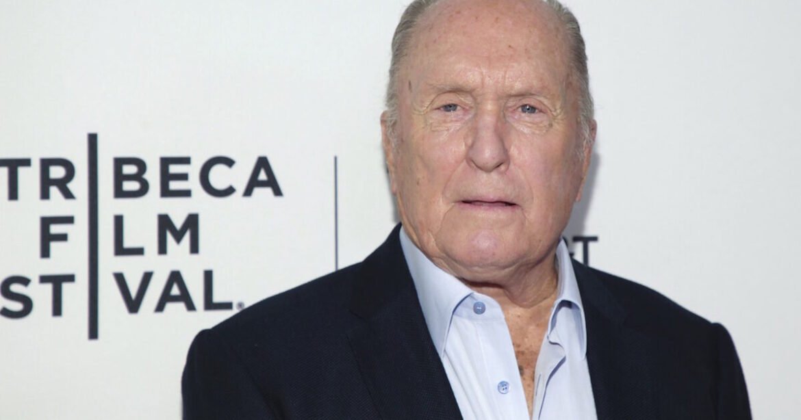 Πέθανε ο consigliere του «Νονού», Ρόμπερτ Ντιβάλ, σε ηλικία 95 ετών