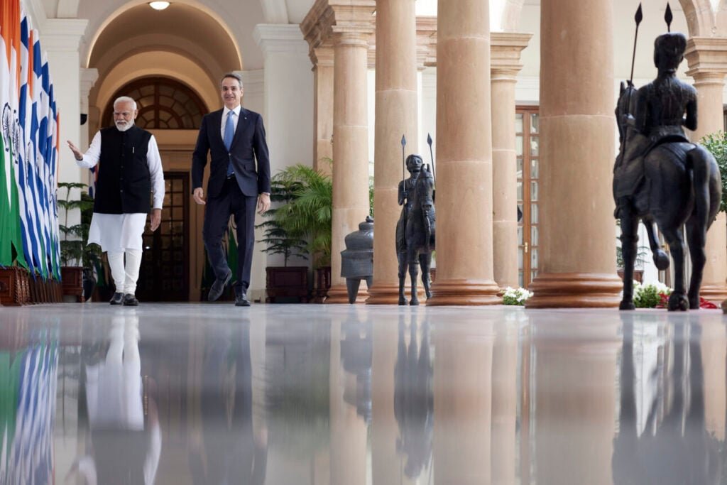 «Στρατηγική επιλογή» η παρουσία Μητσοτάκη στο India AI Impact Summit 2026