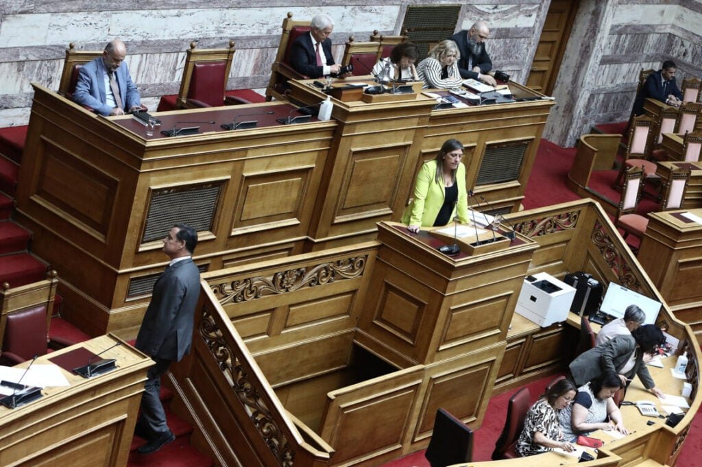 Γεωργιάδης σε Κωνσταντοπούλου: «Δεν θα τσακωθώ μαζί σου, είναι βαρετό»