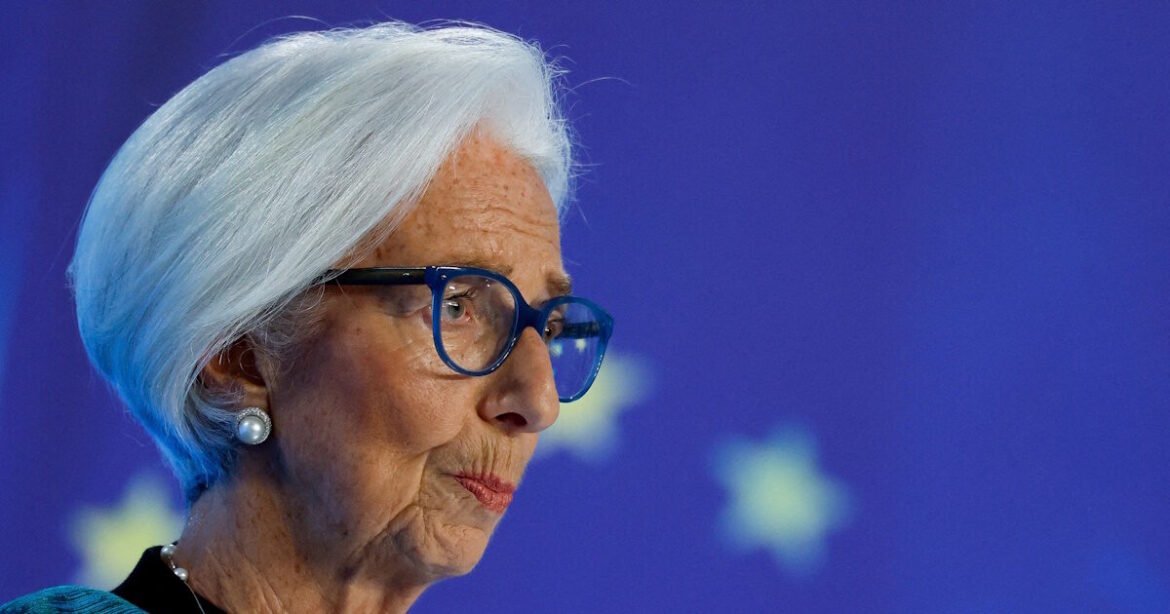 Λαγκάρντ: Προτεραιότητα το ισχυρό ευρώ, αργότερα οι αποφάσεις για τη θητεία στην ΕΚΤ