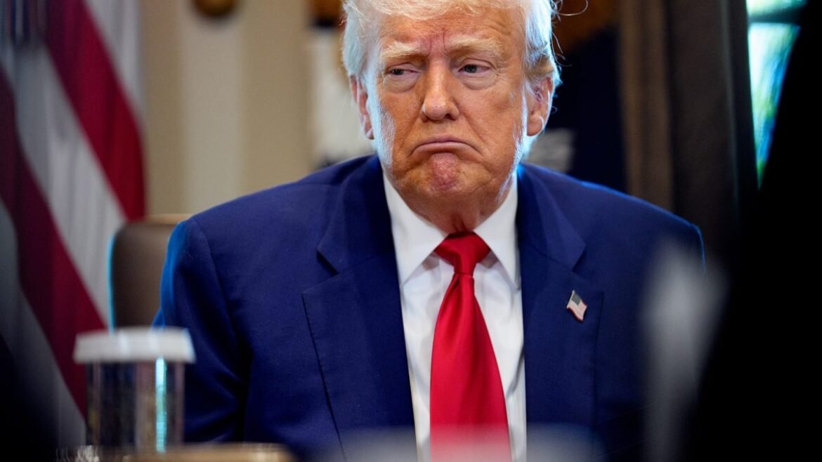 Ανατροπή από το Ανώτατο Δικαστήριο: Ακυρώθηκαν οι δασμοί Τραμπ – «Ελπίδα» για φθηνότερα PS5, Xbox και iPhone