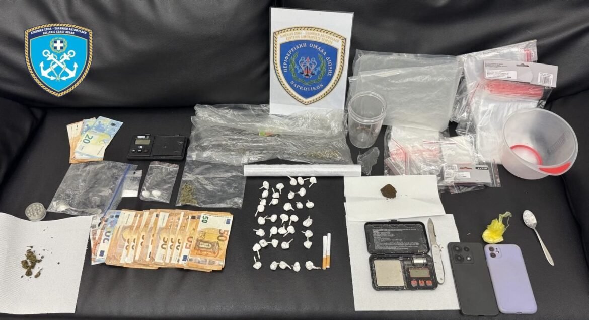 Πώς το Λιμενικό εξάρθρωσε κύκλωμα διακίνησης ναρκωτικών – Συνελήφθη 23χρονος, τι εντοπίστηκε σε διαμερίσματα