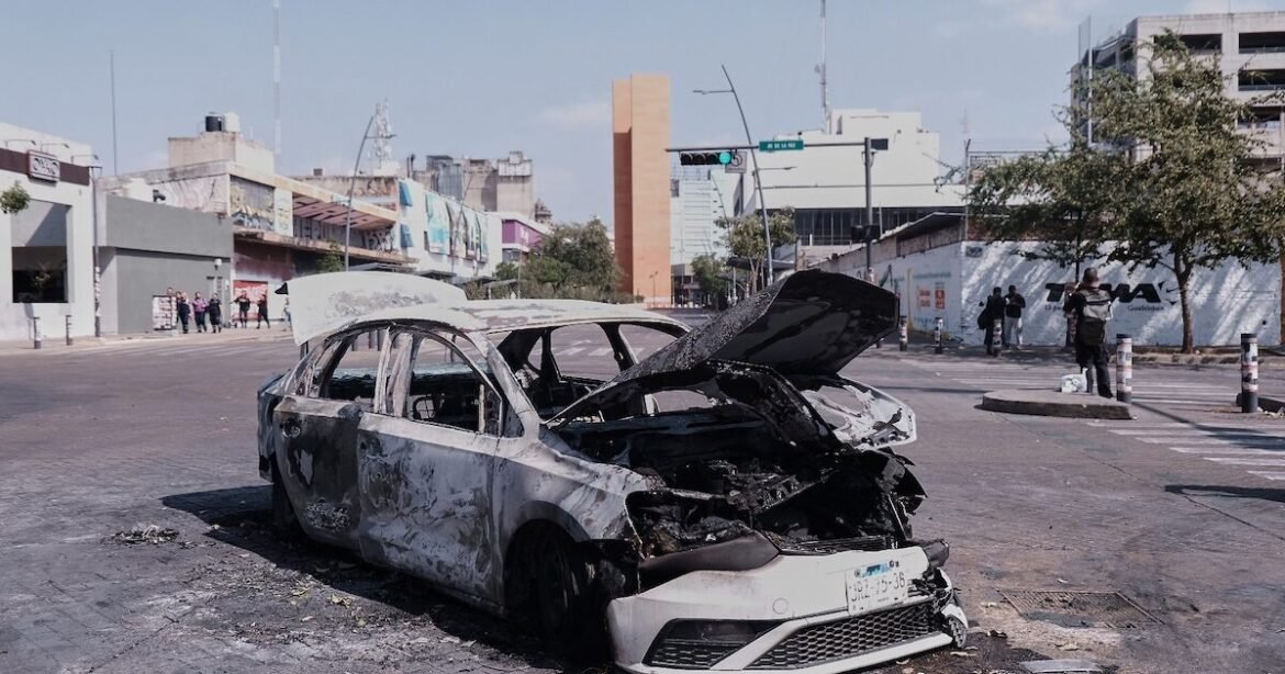 «Ελ Μέντσο»: Νεκρός ο πιο καταζητούμενος βαρόνος των ναρκωτικών – Φλέγεται το Μεξικό