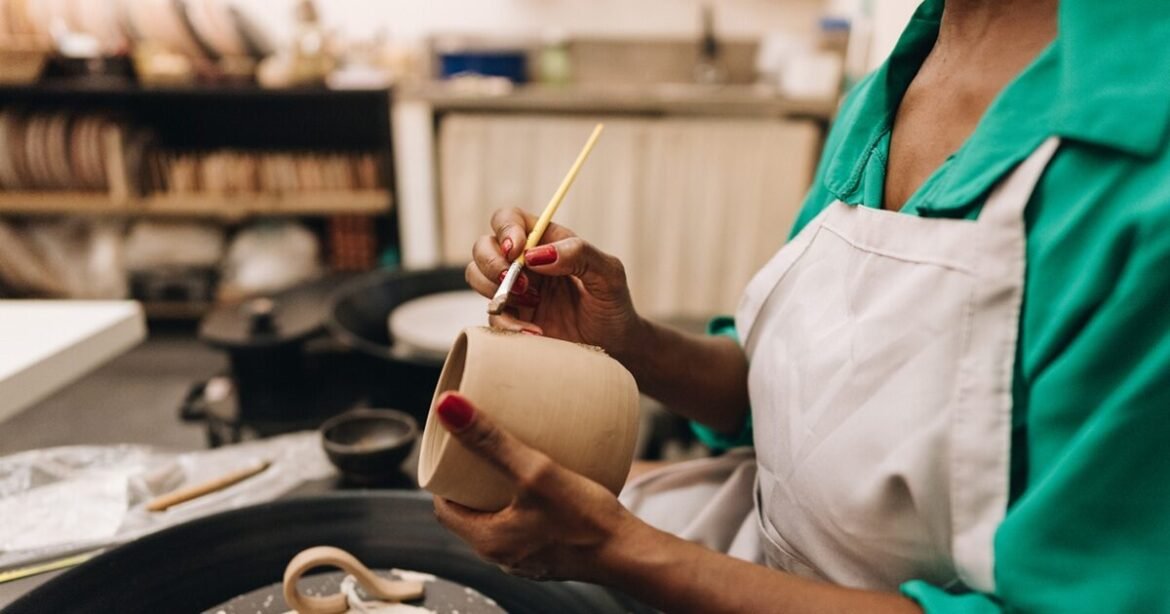 Ελληνική χειροτεχνία: Προοπτικές για μικρομεσαίες επιχειρήσεις – Τα κίνητρα