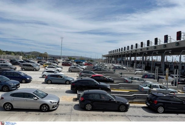 Ξεκίνησε η επιστροφή των εκδρομέων – Σε ποια σημεία των εθνικών οδών υπάρχουν προβλήματα