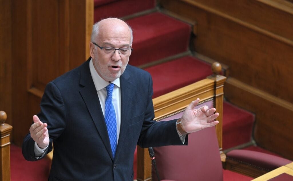 Φλωρίδης για Τέμπη: Δεν αποκλείονται οι εξετάσεις των σορών στο εξωτερικό