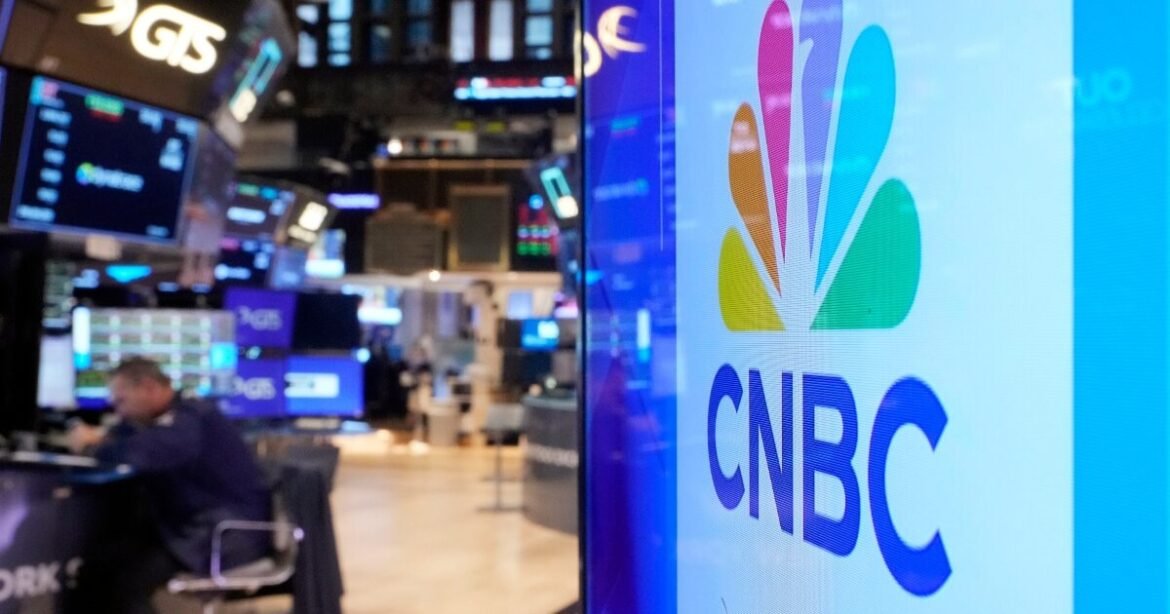Ριζικές αλλαγές στο CNBC: Απολύσεις και «στροφή» στο συνδρομητικό μοντέλο