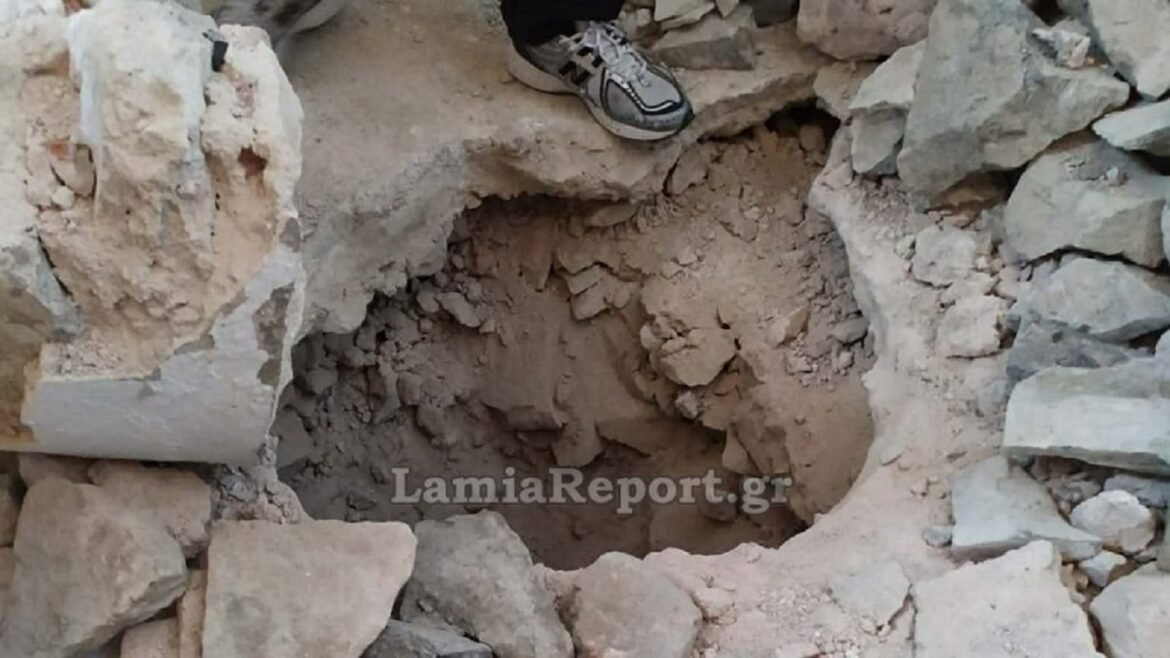 Φθιώτιδα: Γκρέμισαν την Αγία Τράπεζα ψάχνοντας για λίρες – ΦΩΤΟ