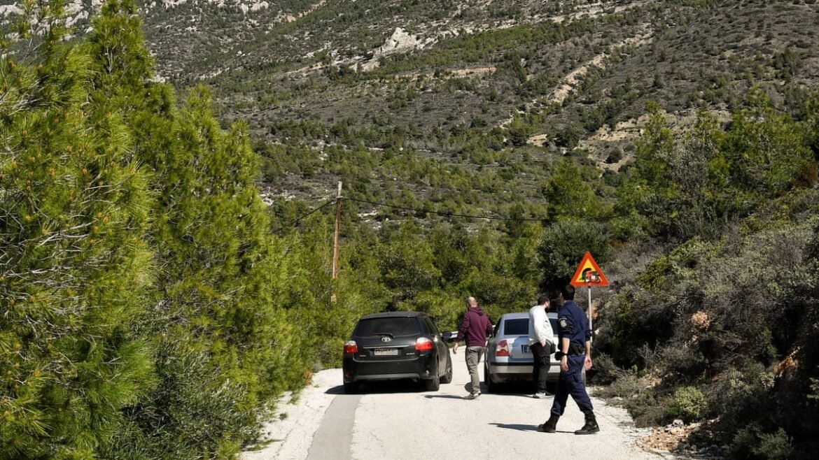 Λουτράκι: Για ασήμαντη αφορμή η αιματηρή συμπλοκή με θύμα τον 17χρονο – «Εγώ το έκανα» είπε ο δράστης στους αστυνομικούς πριν παραδοθεί