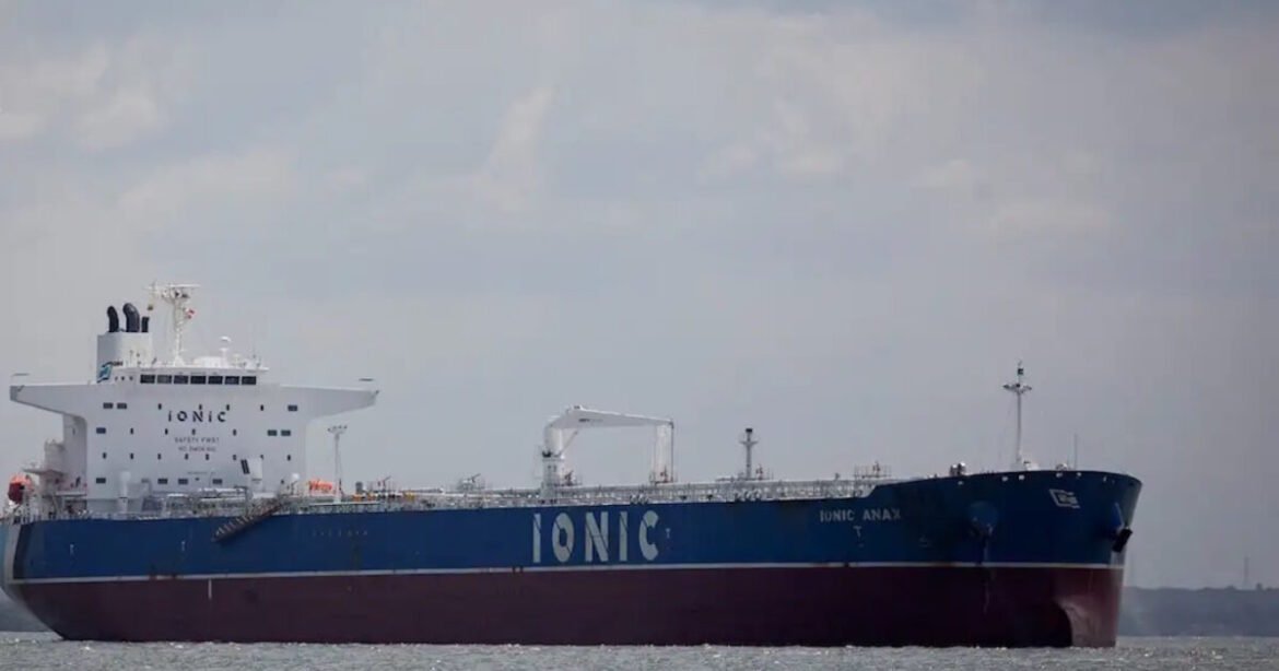 Στενά του Ορμούζ: Αλλαγή ρότας για τα δεξαμενόπλοια πετρελαίου και φυσικού αερίου