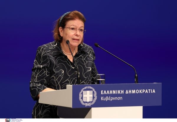 Πέθανε η αρχαιολόγος, Λιάνα Παρλαμά – Μενδώνη: Της χρωστώ όσα με δίδαξε, την αποχαιρετώ με οδύνη