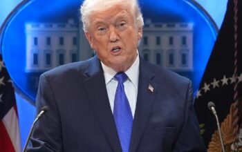 Τραμπ: «Έχω συμφωνήσει να μιλήσω με το Ιράν» – Μήνυμα για διάλογο μετά τον θάνατο του Χαμενεΐ