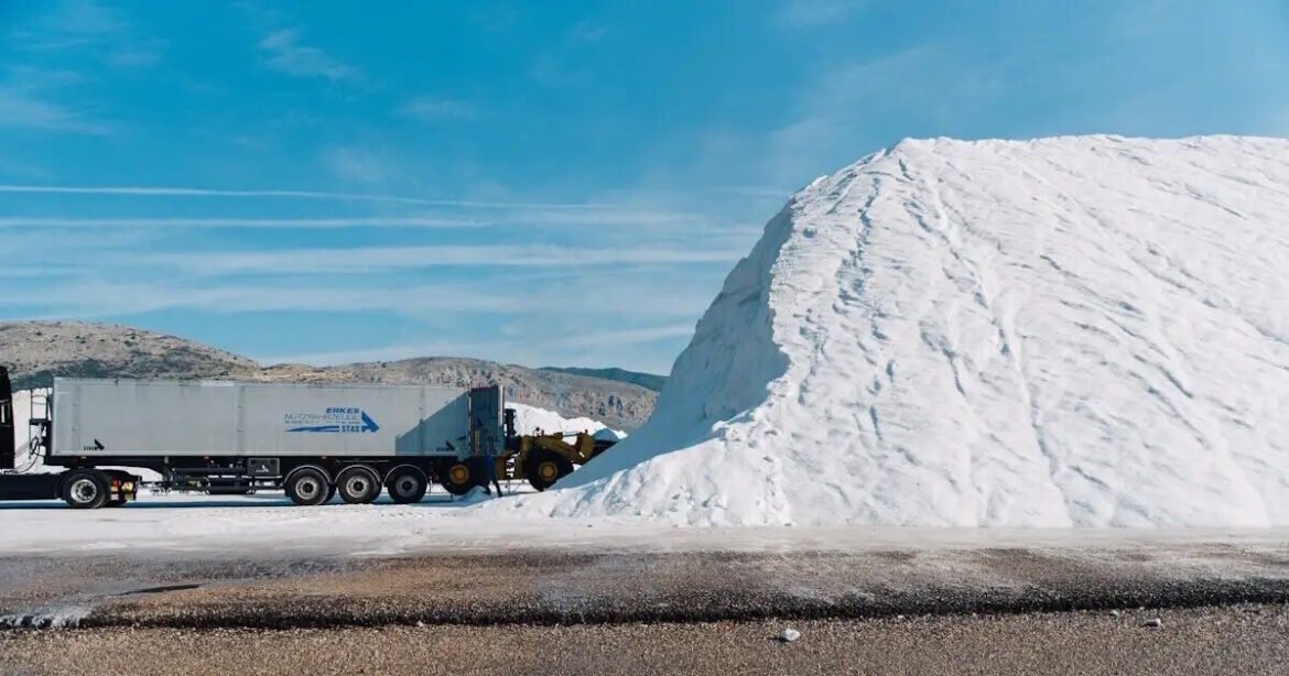 Ισχυρό επενδυτικό ενδιαφέρον από 9 επενδυτικά σχήματα για την απόκτηση πλειοψηφικού πακέτου στις Ελληνικές Αλυκές