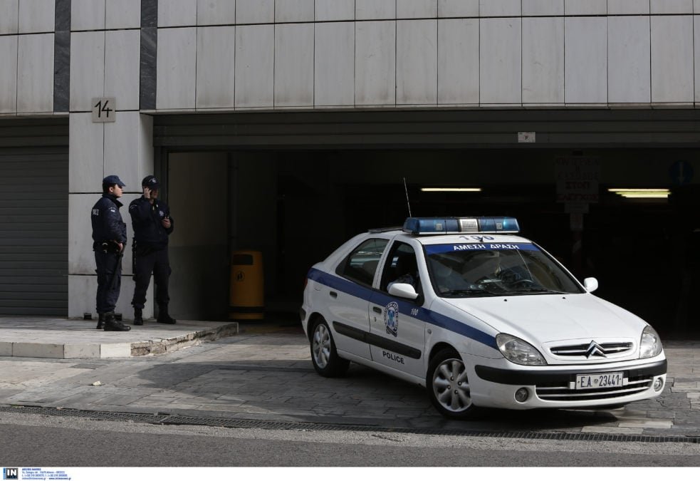 Θεσσαλονίκη: 45χρονος μπήκε στο αντίθετο ρεύμα και προκάλεσε τροχαίο – Εγκατέλειψε το σημείο