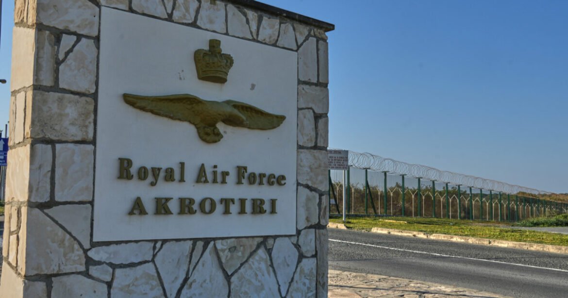 Συναγερμός στο Ακρωτήρι – Ήχησαν οι σειρήνες στην Κύπρο