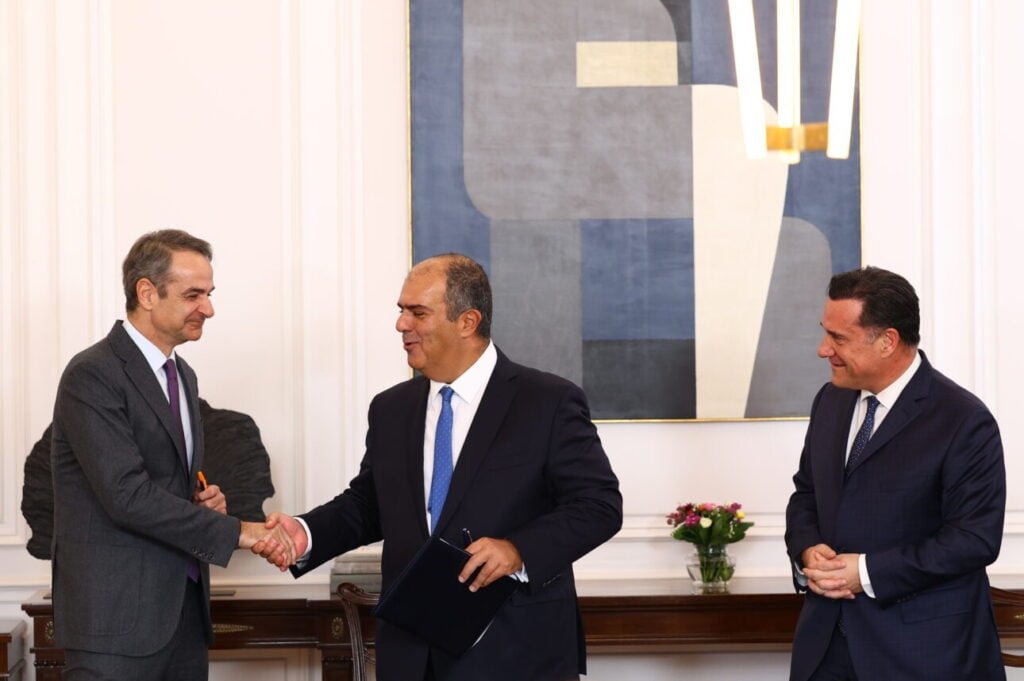 Κάλεσμα Μητσοτάκη στους ευεργέτες να επιστρέψουν μέρος του πλούτου τους στην πατρίδα