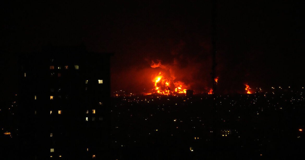 ΗΠΑ και Ισραήλ χτύπησαν αποθήκη πετρελαίου στην Τεχεράνη – Πρώτη επίθεση σε ενεργειακές υποδομές του Ιράν (Εικόνες, Βίντεο)