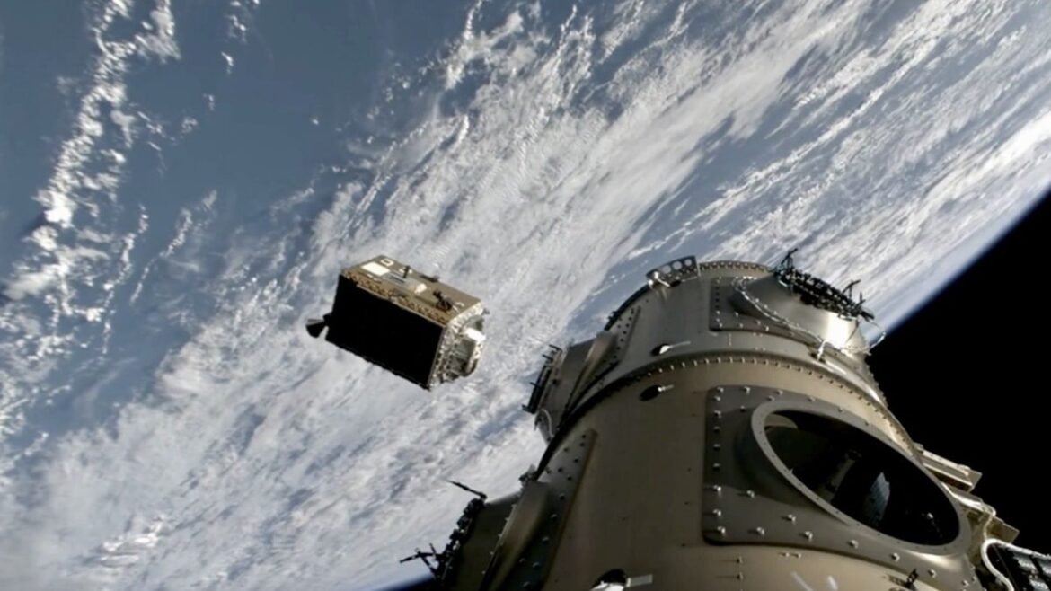 Bitcoin στο διάστημα: Η Starcloud ετοιμάζει το πρώτο crypto mining rig σε τροχιά