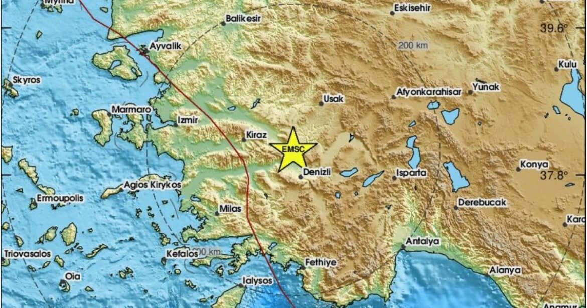 Σεισμός τώρα στην Τουρκία