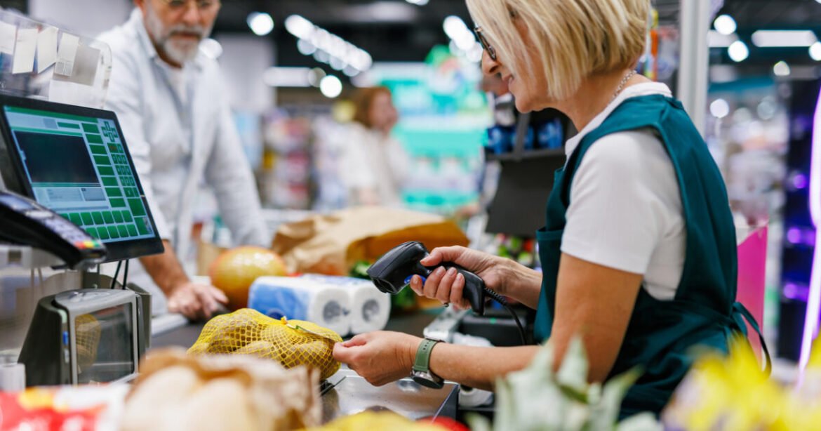 Τρία σενάρια για την νέα κρίση που απειλεί το λιανεμπόριο – Η ΕΣΕΕ εκτιμά το νέο εύρος της ζημιάς