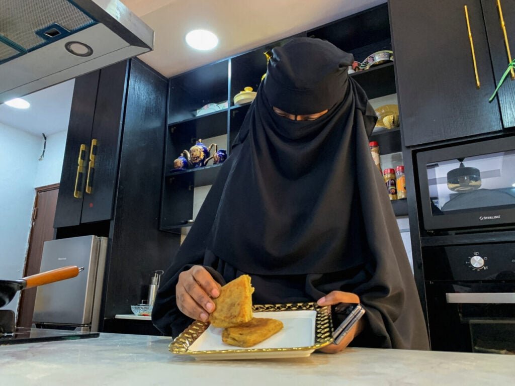 Πλεύρης: Εξετάζουμε απαγόρευση για μπούρκα και νικάμπ – τι προκύπτει από τις μεταναστευτικές ροές στην Κρήτη