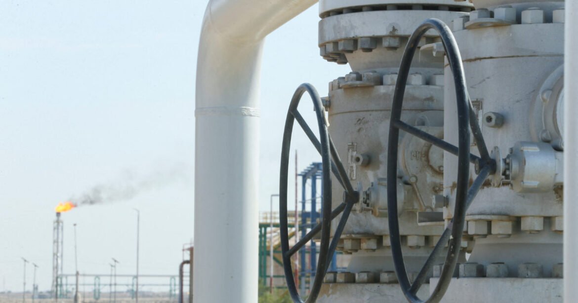 ΗΠΑ – Ρωσία: Η κρίση στο πετρέλαιο τις φέρνει στο ίδιο τραπέζι, μπαράζ επαφών για τις επιπτώσεις των τιμών στα 100 δολάρια το βαρέλι