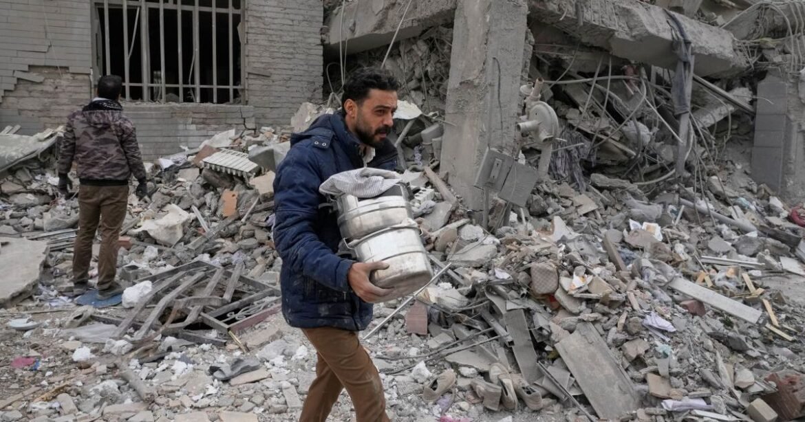 ΟΗΕ: Έως και 3,2 εκατομμύρια άνθρωποι έχουν εκτοπιστεί στο Ιράν από τους βομβαρδισμούς