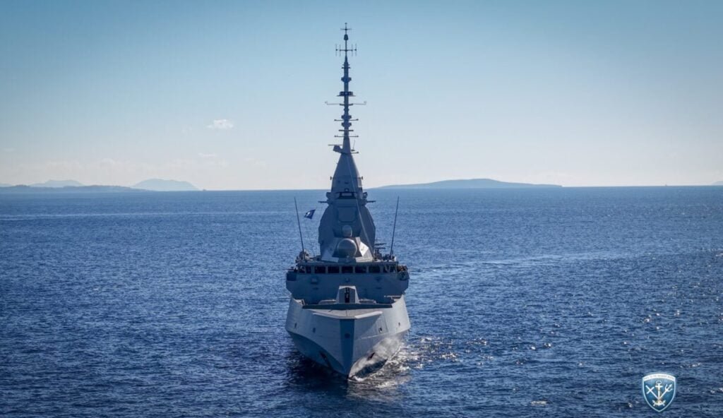 Καμία συνδρομή στις ΙDF από τις φρεγάτες «Κίμων» και «Ψαρά», απαντά στις (επικίνδυνες) διαδόσεις η κυβέρνηση