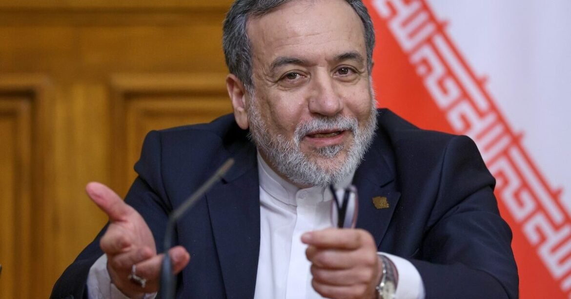 «Καμία συνομιλία με τις ΗΠΑ»: Διαψεύδει ο Ιρανός ΥΠΕΞ για μυστικές επαφές με τον Γουίτκοφ